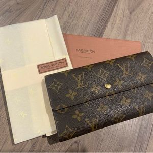 Louis Vuitton monogram wallet